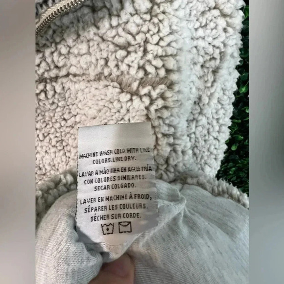 Thread + Supply Sherpa Pullover - Large - Picture 8 of 8